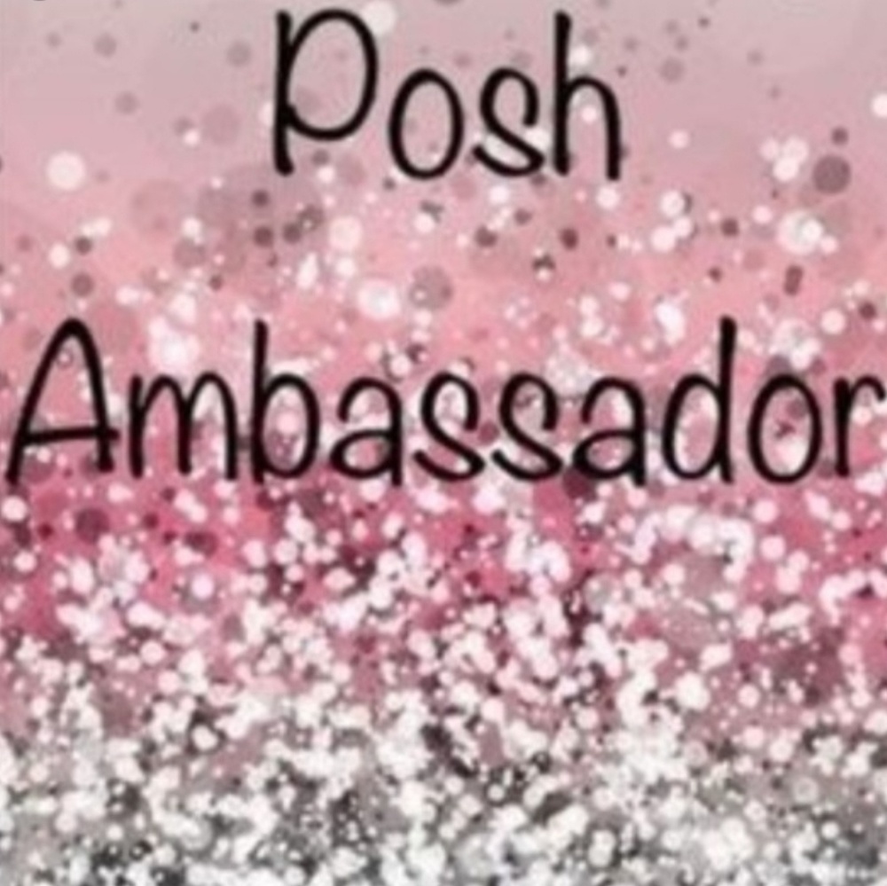 💗Qualified as a Poshmark ambassador 10/12/2017!💗